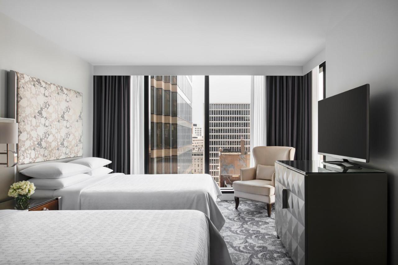 Sheraton Melbourne Hotel Exteriér fotografie A guest room at the hotel