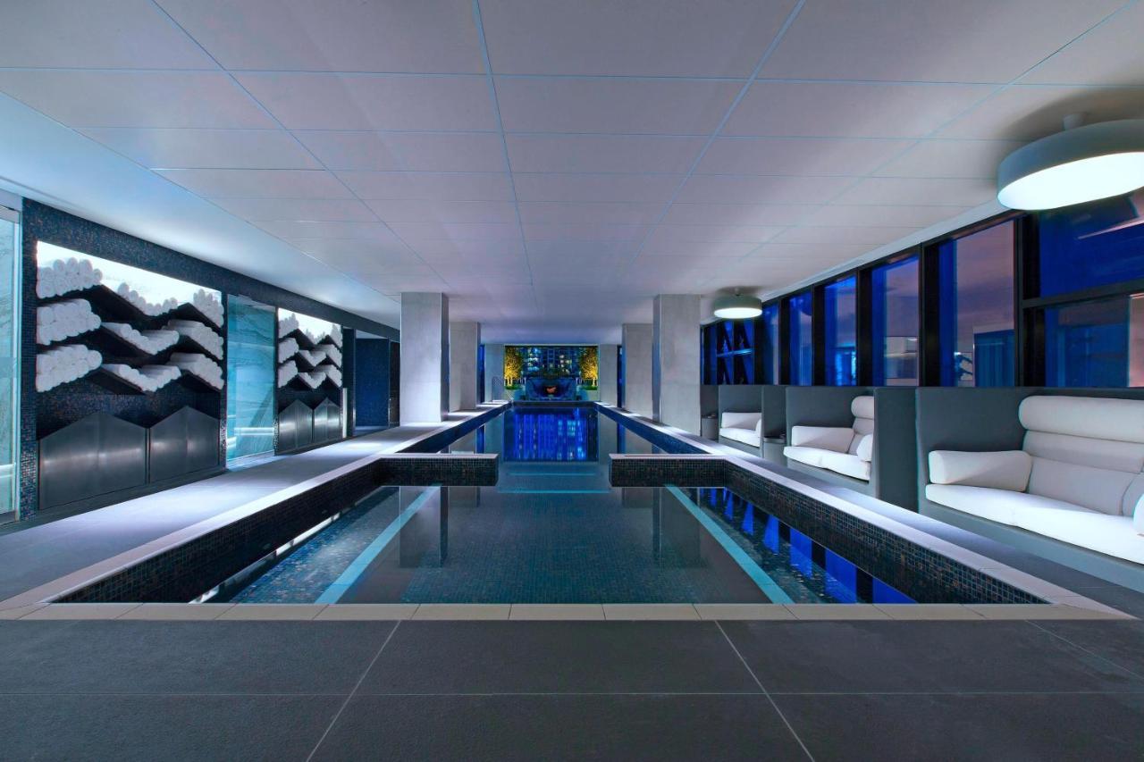 Sheraton Melbourne Hotel Exteriér fotografie The Sky Pool