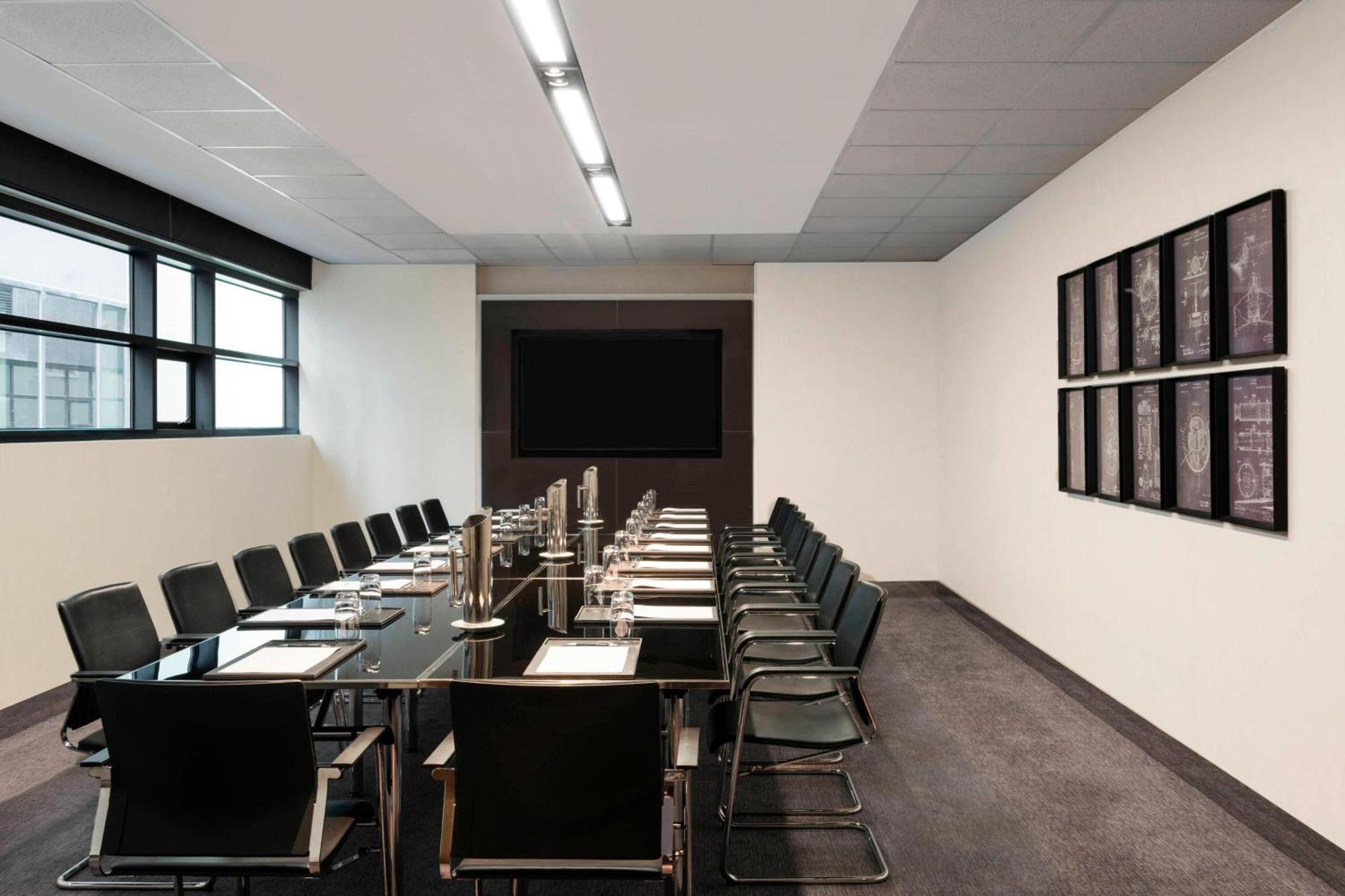 Sheraton Melbourne Hotel Exteriér fotografie A meeting room